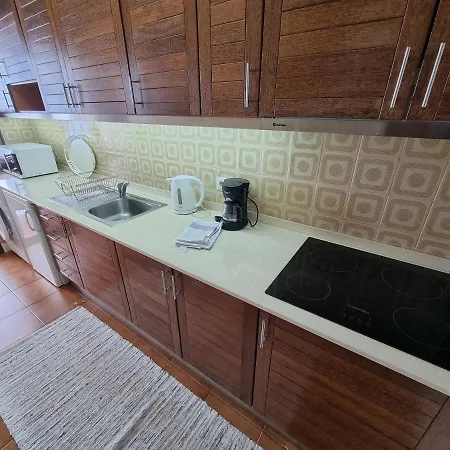 Apartment Ocean At Your Feet!