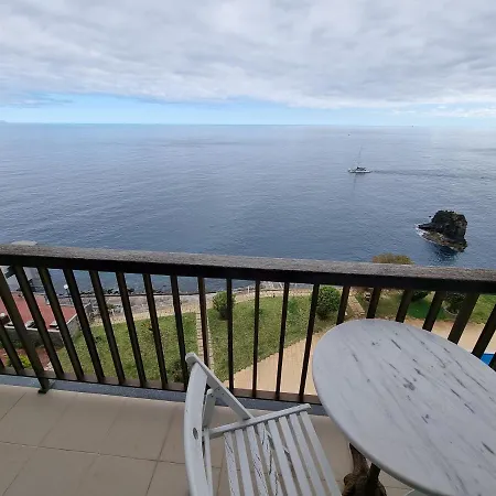 Apartment Ocean At Your Feet!