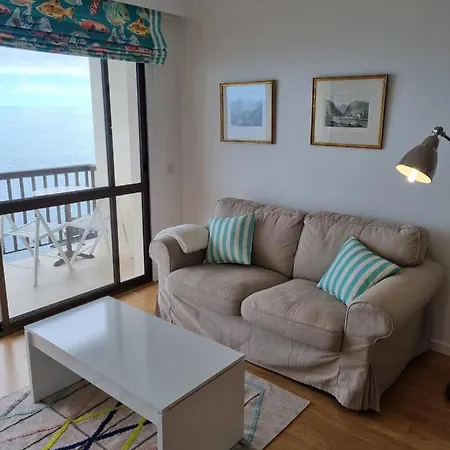 Ocean At Your Feet! Funchal (Madeira)