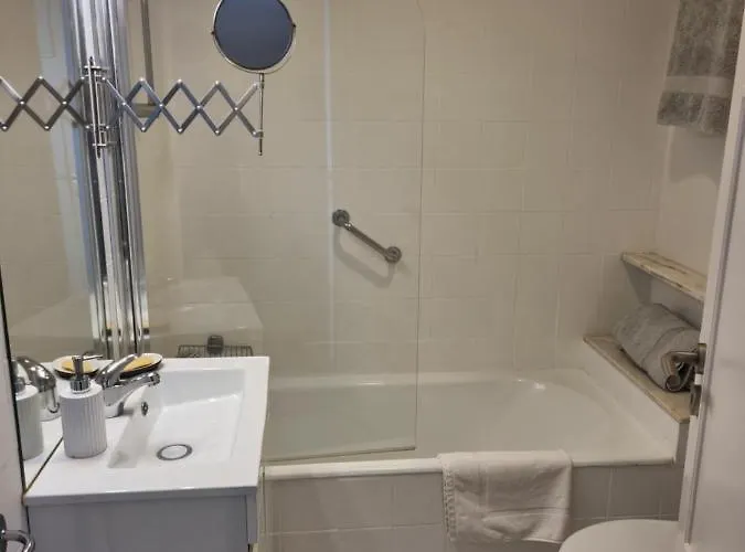 Ocean At Your Feet! Funchal (Madeira)