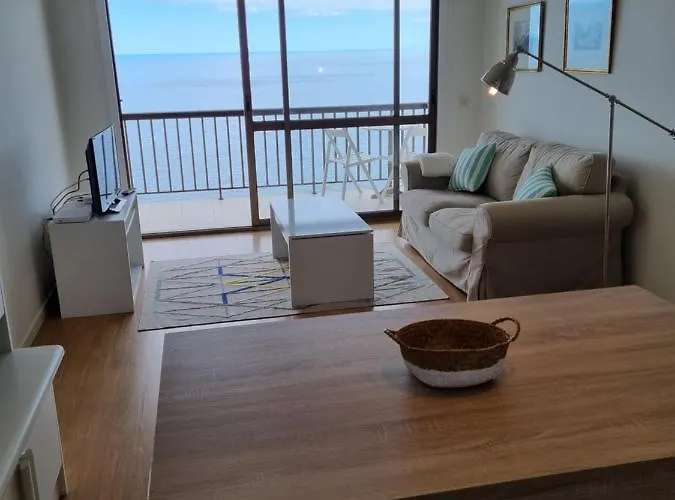 Ocean At Your Feet! *